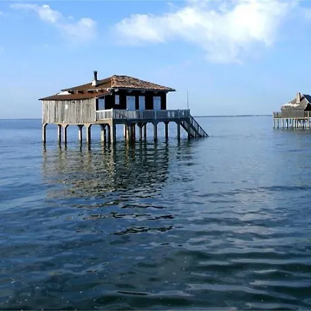 - Proche Centre Ville Et De La Plage *